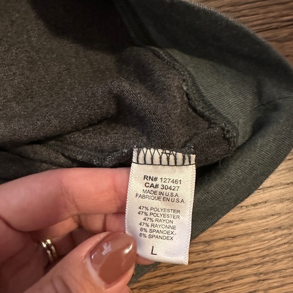 Wildfox Pizza Sweater-super soft, cozy, stretchy, size L, Made in USA - Picture 4 of 8